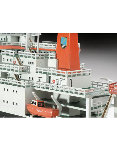 Revell Buque de Investigación Alemán Meteor 1:300 Sin Pintar