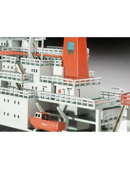 Revell Buque de Investigación Alemán Meteor 1:300 Sin Pintar