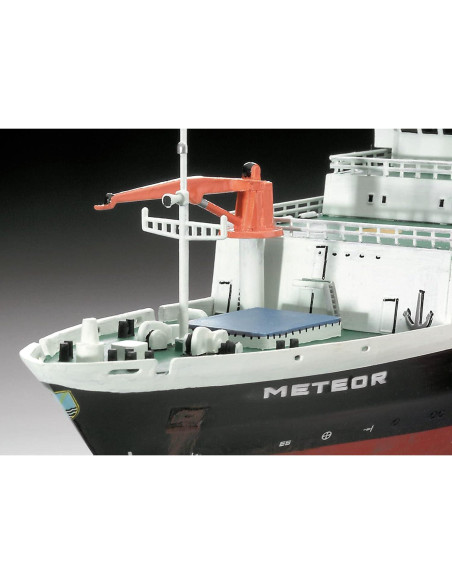 Revell Buque de Investigación Alemán Meteor 1:300 Sin Pintar