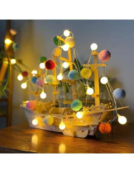 Luces de Hadas con Pom Poms ChiRee - 2 Metros, 20 LED