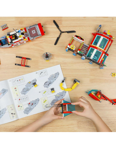 Kit de Construcción Estación de Bomberos Toy Player 779 Piezas