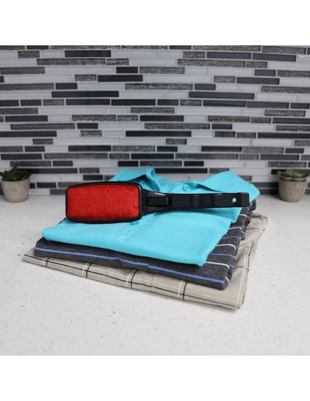 Removedor de Pelusa Manual Home Basics Rojo 26.7x6.4 cm