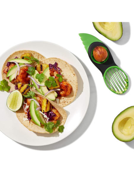 Cortador de Aguacate OXO Good Grips 3 en 1 Verde