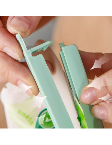 4 Clips de Sellado de Comida DEFORAGE con Boquilla - 108g