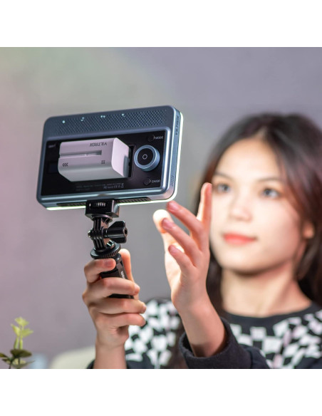 Panel de Luz RGB VILTROX Sprite 15C con Mini Trípode