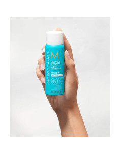 Laca Luminosa Moroccanoil 65g - Sujeción Ligera y Brillo 2