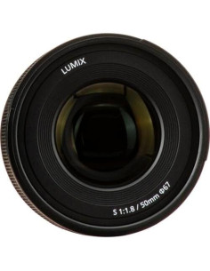 Objetivo Panasonic Lumix S 50mm f/1.8 L Mount + Kit de Filtros y Limpieza 2