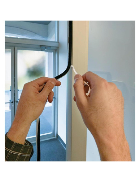 Sello de Clima Autoadhesivo Thermwell BP17A 0.94 cm x 5.18 m