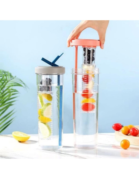 Botella de Agua Plegable LFRNZS 0.89L con Infusor de Frutas Rosa Botella de Agua Plegable LFRNZS 0.89L con Infusor de Frutas Rosa