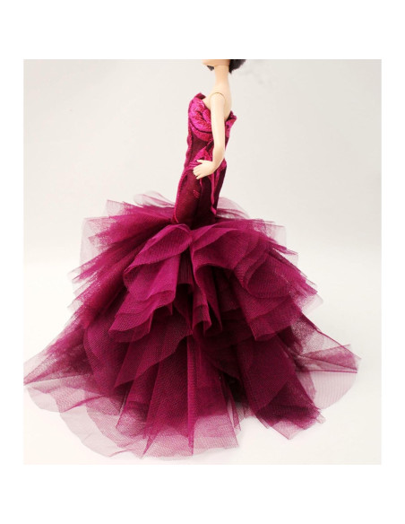 Vestido de Novia de Muñeca Cora Gu Color Ciruela Hecho a Mano