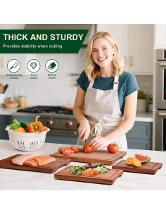 Juego de tablas de cortar de madera YeadCedle 4 piezas con soporte 2