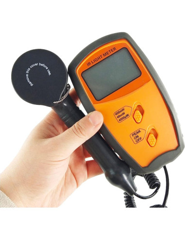 Medidor de Luz Infrarroja YFYIQI 760-1100nm Precisión +/-5%