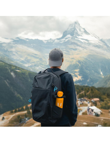 Botella de Agua Aislada Super Sparrow 500 ml Verde Manzana