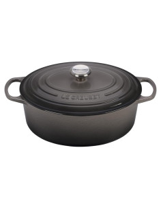Horno Holandés Ovalado Le Creuset 4.73L con Perilla Grabada