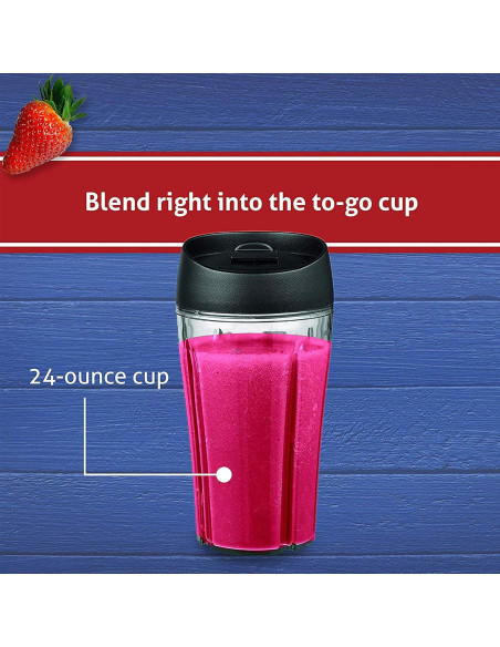 Licuadora Oster Pro 1200 con Jarra de Vidrio y Taza 24oz