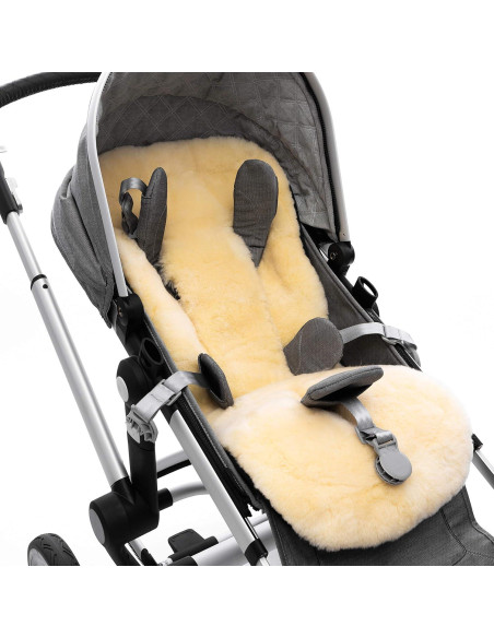 Forro de piel de cordero WERNER CHRIST para cochecito 78x34 cm Forro de piel de cordero WERNER CHRIST para cochecito 78x34 cm