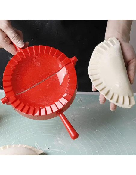 Prensa para Empanadas BIZYAC 15.24 cm - Molde 2 en 1