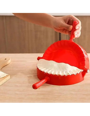 Prensa para Empanadas BIZYAC 15.24 cm - Molde 2 en 1