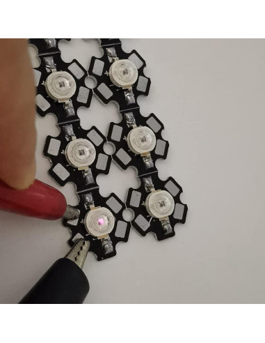 10 Chips LED Infrarrojos 3W Vrabocry 850nm con PCB 20mm