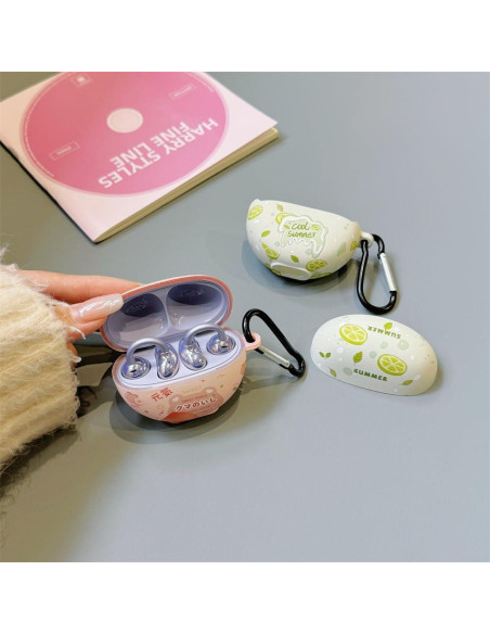 Estuche de Silicona Huawei Freeclip Durazno Kawaii con Gancho