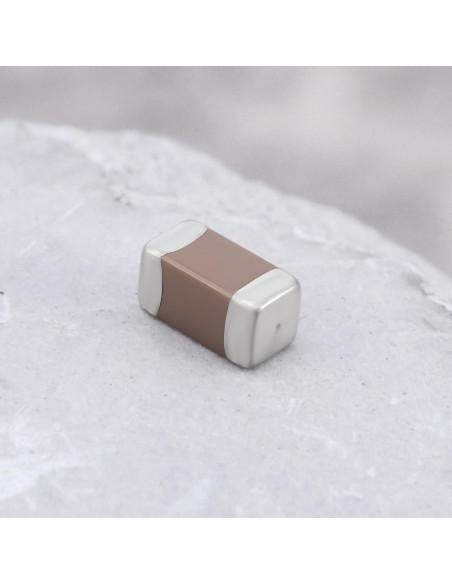 100 Capacitores Cerámicos SMD 10uF 50V 1206 Crear Idea