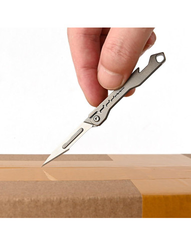 Cuchillo Utility de Llavero Titanio SZHOWORLD con 10 Cuchillas