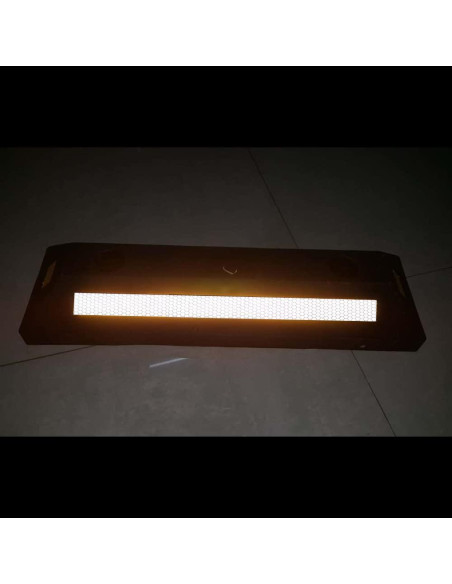 Cinta Reflectante Upstair 2.54cm x 4.57m para Seguridad Vial