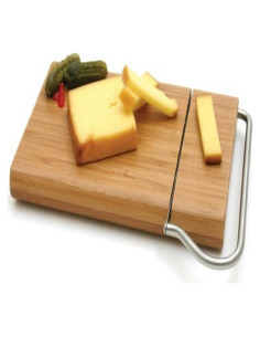 Tabla de Queso Swissmar de Bambú con Cortador Inoxidable 26.9cm