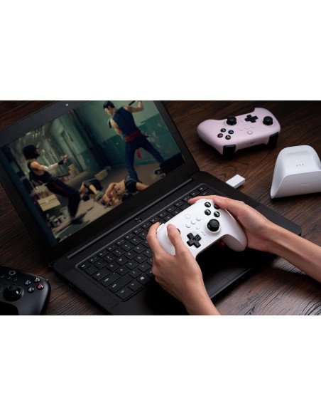 Controlador Inalámbrico 8Bitdo Ultimate 2.4G con Base de Carga