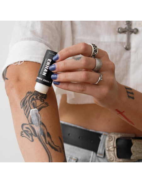 Bálsamo para Tatuajes Mad Rabbit Enhance 5.67g - Hidratante y Aclarador