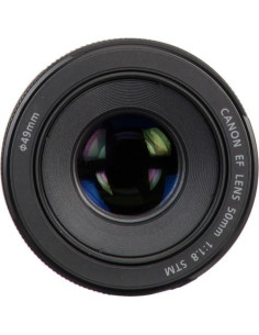 Lente Canon EF 50mm f/1.8 STM para Retratos y Fotografía Nocturna 2