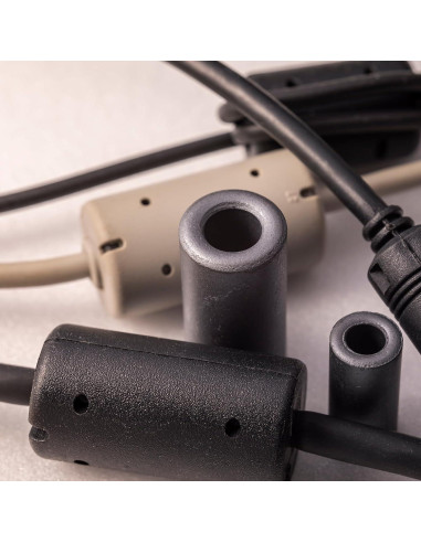 30 Pcs Núcleo de Anillo de Ferrita Clip-on uxcell 9mm Negro