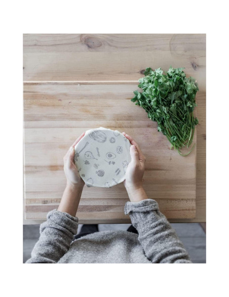 Envoltura de Alimentos de Cera de Abeja Abeego - Set 3 Hojas 25.4 cm Envoltura de Alimentos de Cera de Abeja Abeego - Set 3 Hojas 25.4 cm