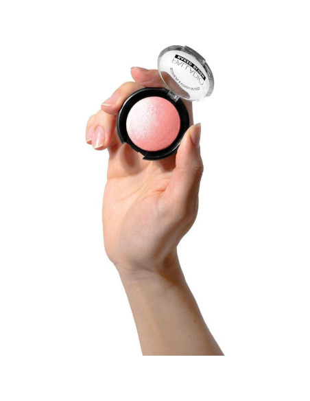 Rubor Horneado Palladio Baya - Altamente Pigmentado 3.11g