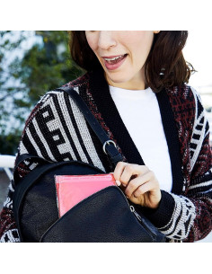 Paquete de 20 Ponchos de Lluvia Desechables Juvale 127x100cm 2