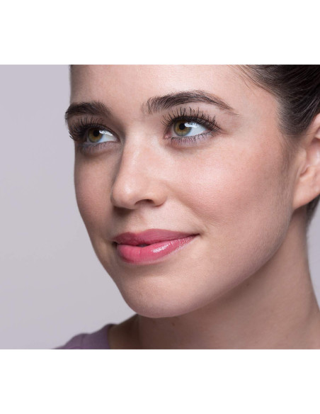 Máscara de Pestañas Falsas Esencia Volumen Dramático Negro Máscara de Pestañas Falsas Esencia Volumen Dramático Negro