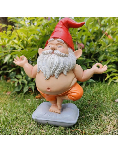 Estatua de Gnomo de Yoga VYXARA - Meditación en Pose de Árbol