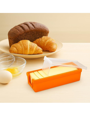 Conservador de Mantequilla de Silicona Naranja con Cuchilla 14x4.4cm