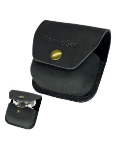 Funda de Cuero para Auriculares TarbicGear con Clip Negro