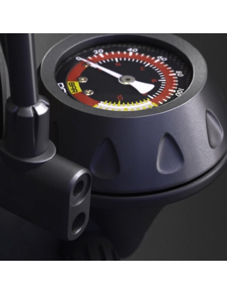 Bomba de Bicicleta GOBKO D2 con Manómetro 160 PSI Negra