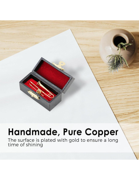 Broche de Trompeta EASTROCK Baño de Oro 5.33 cm con Estuche