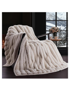 Manta de Piel Sintética EVERGRACE Beige 127x152cm 820GSM