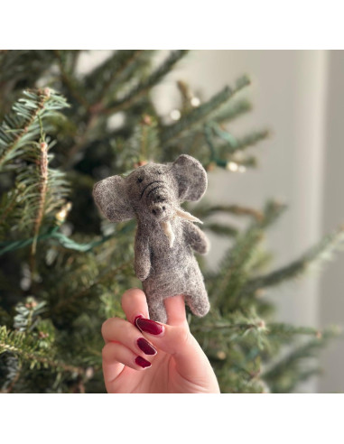 Títere de dedo elefante de fieltro Ganapati Crafts 10 cm