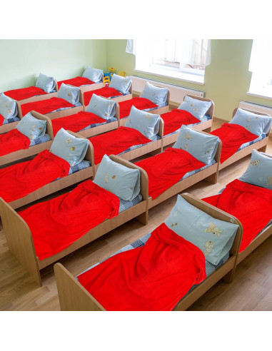 Juego de 8 Mantitas de Forro Polar Juexica 92x122cm Rojo