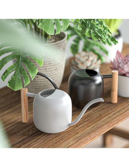 Regadera de Metal Green Moon 1.2L Negra con Pico Largo