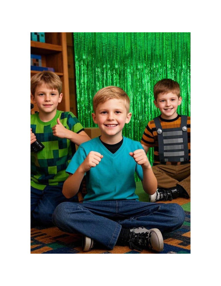 Cortinas de Flecos Metálicas Verdes Ofisany 1.83m x 0.91m - Paquete de 2