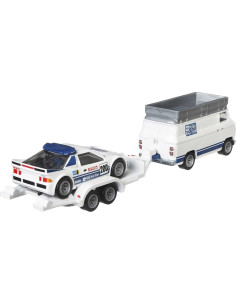 Transportador Hot Wheels GTT28 a escala 1:64 con coche 2