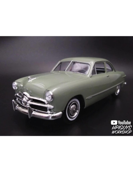 Kit de Modelo Ford Coupe 1949 AMT 1:25 - 49'er Kit de Modelo Ford Coupe 1949 AMT 1:25 - 49'er