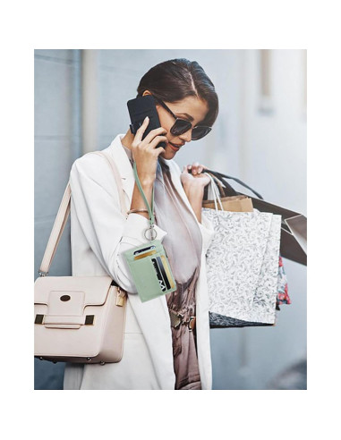 Cartera Pequeña BOSTANTEN de Cuero RFID Verde Claro