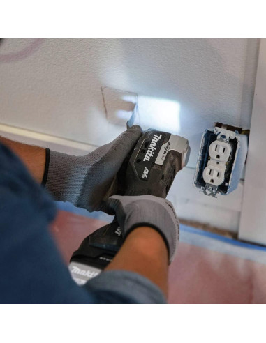 Herramienta Multiusos Oscilante Makita XMT04ZB 18V Inalámbrica